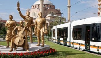 Zmiany na tydzień przed finałem