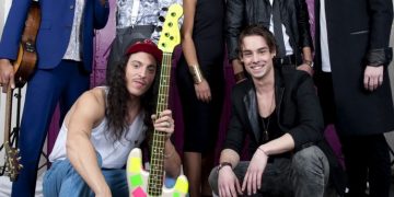 Francja wkracza do gry