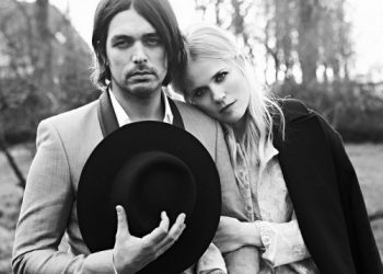 Debiutancki album The Common Linnets dostępny w Polsce!