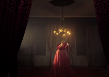 Bojana Stamenov śpiewa po francusku