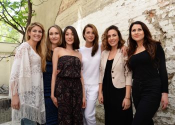 Budowały mosty, nagrały piosenkę