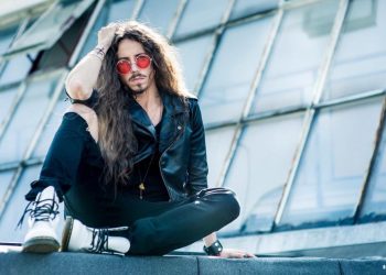 Michał Szpak goes to Stockholm!
