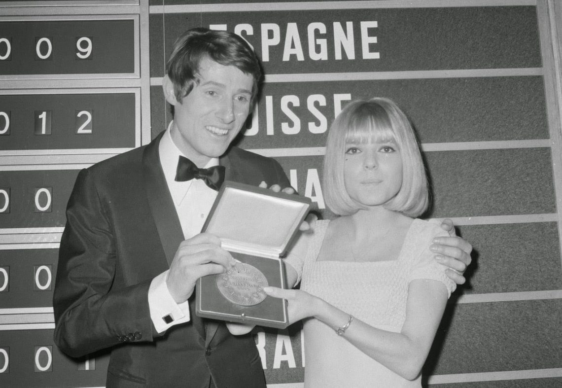 France Gall nie żyje