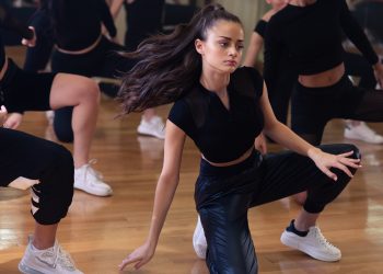 Eurowizja 2021 Grecja, Stefania