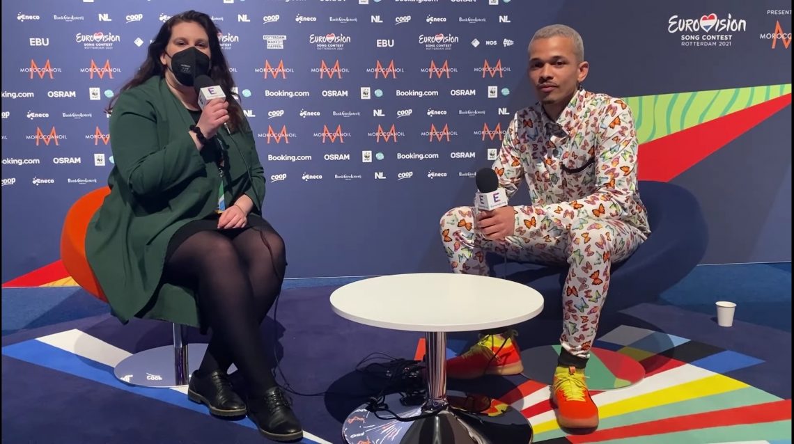 Benny Cristo podczas wywiadu dla eurowizja.org