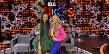 Sara James, Roksana Węgiel, Somebody