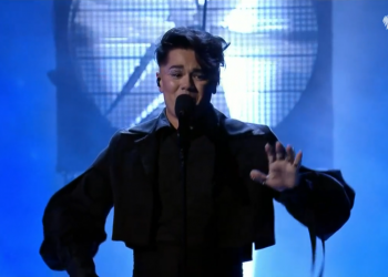 Eurowizja 2022: Sheldon Riley wygrywa Australia Decides i tym samym zdobywa bilet do Turynu!