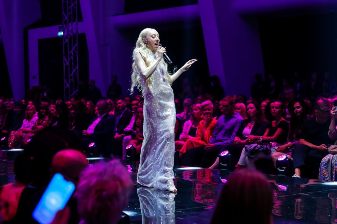 Eurowizja 2024, Luna