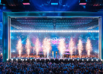 Eurowizja 2025: tegoroczna scena w akcji (fot. Corinne Cumming / EBU)